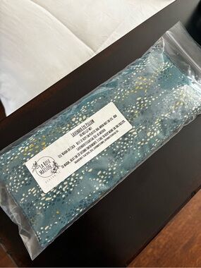 NWT Lavendar & Flaxseed eye pillow